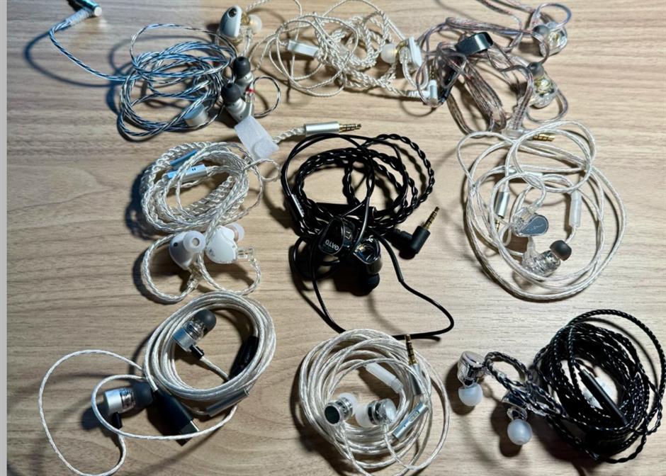 Wired Headphones Make a Surprise Comeback Amid Convenience and Cost Appeal