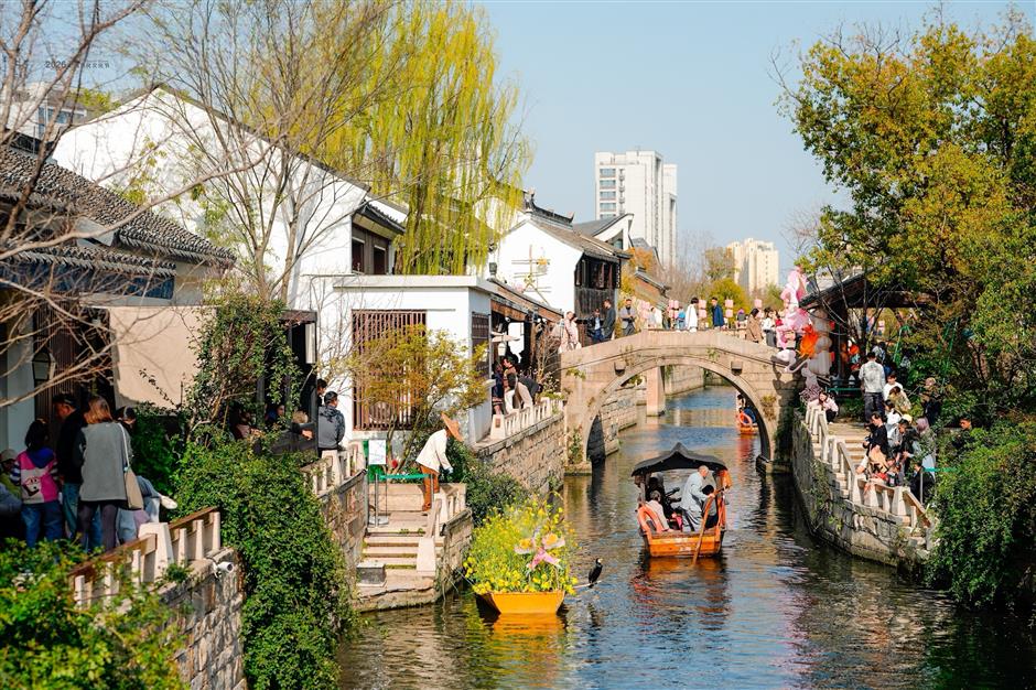 Blend of Spring Outing Activities Set for Qingpu