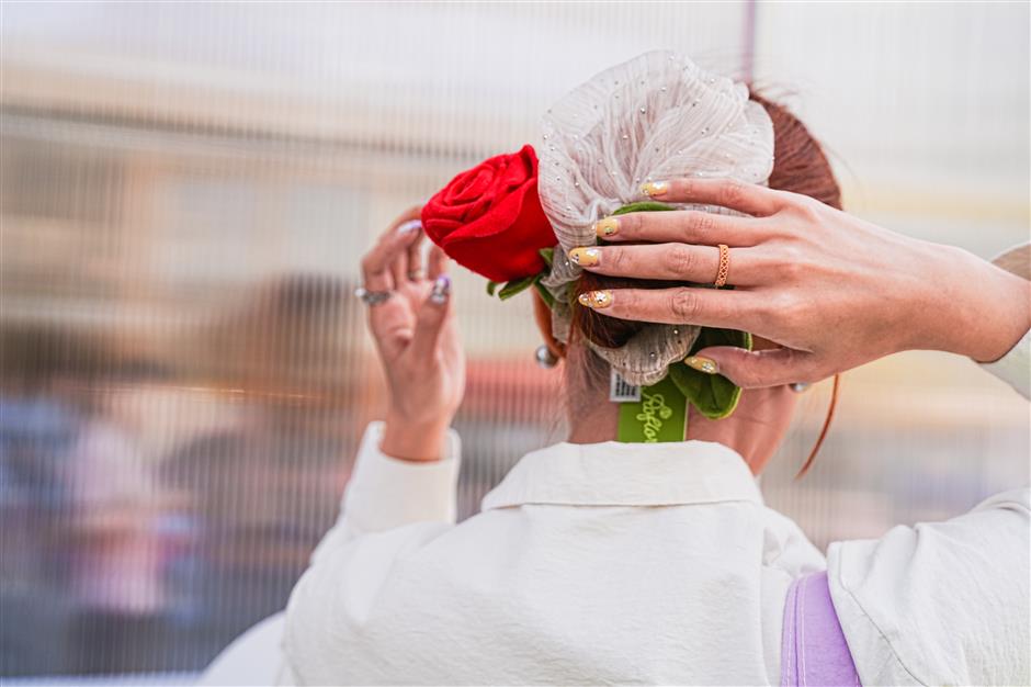 Nanjing Spring Blossom Hunt: Roflora's Fluffy Art Flower Wonderland