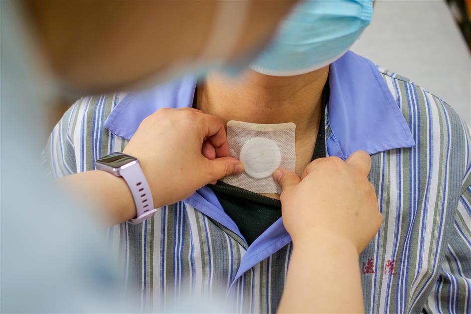 [SH Health Guide] Shanghai Longhua Hospital Emerges as A Global Hub for Integrated TCM Treatment