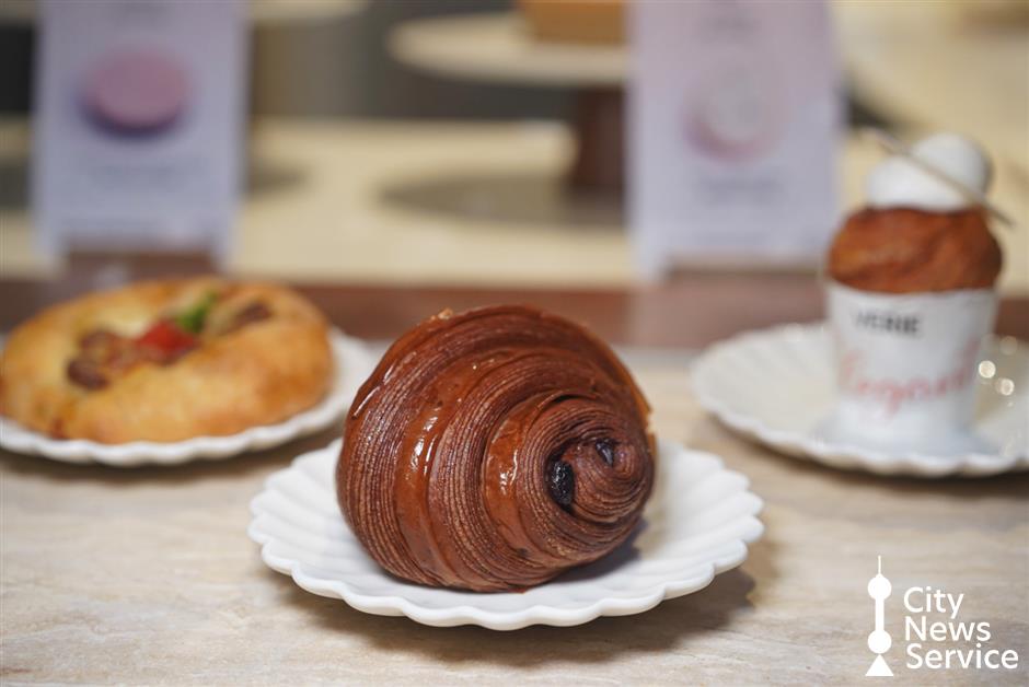 [Hai Lights] 15 of Shanghai's Most Popular Pastries To Eat Now