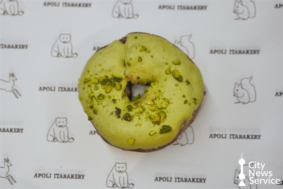 [Hai Lights] 15 of Shanghai's Most Popular Pastries To Eat Now