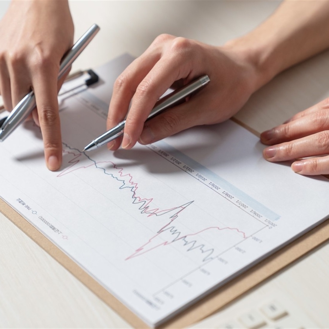 Chinese Stocks Rise on Hopes for End of Iran War, IPO Prospects Shine