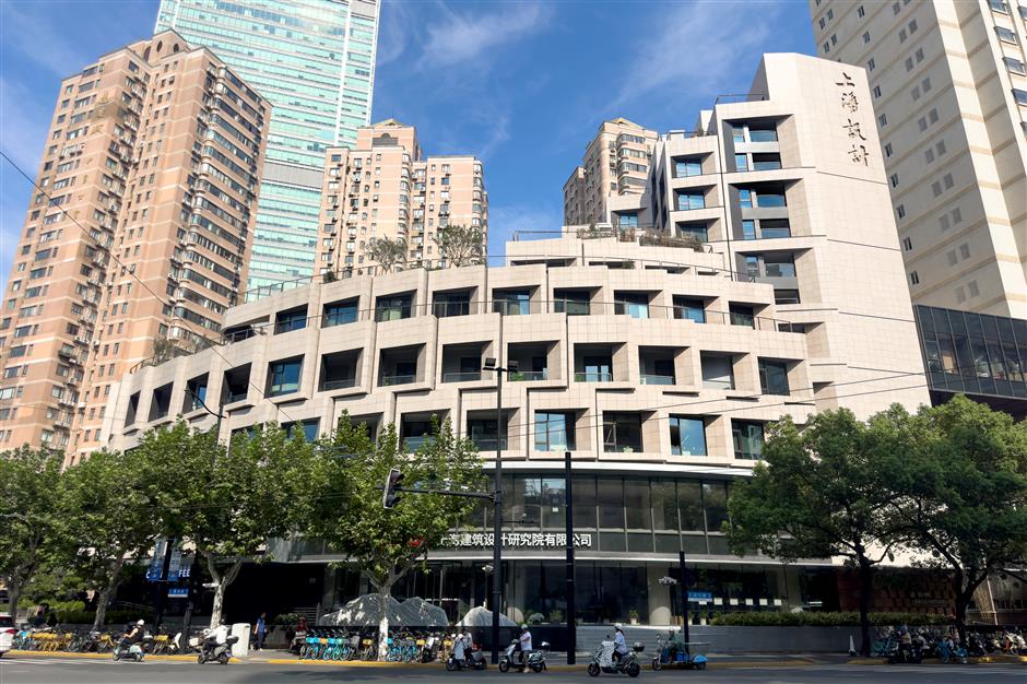 Shanghai Opens 130 Commercial Buildings to Global Investors