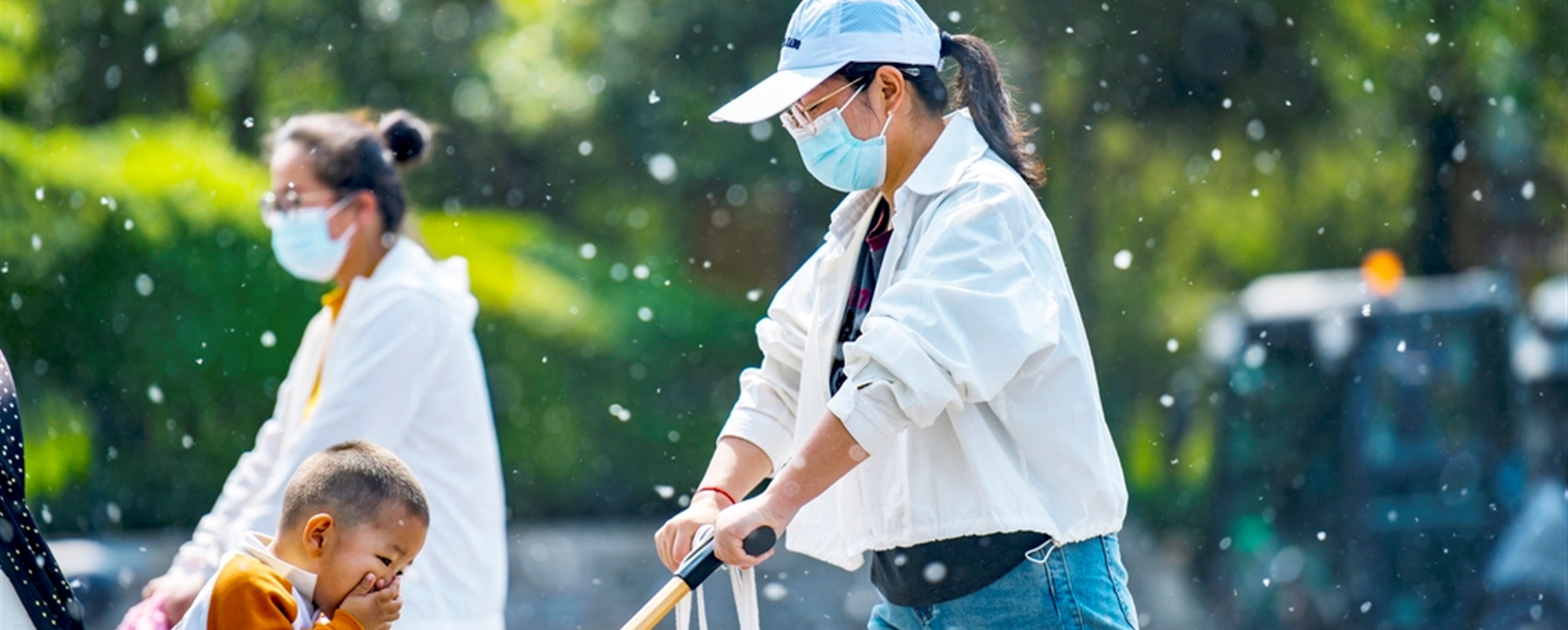 Over-the-Counter Histamines Do Roaring Trade as Spring Allergy Season Begins