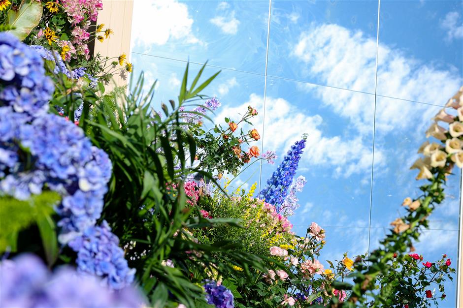 Shanghai in Bloom as Citywide Flower Show Opens