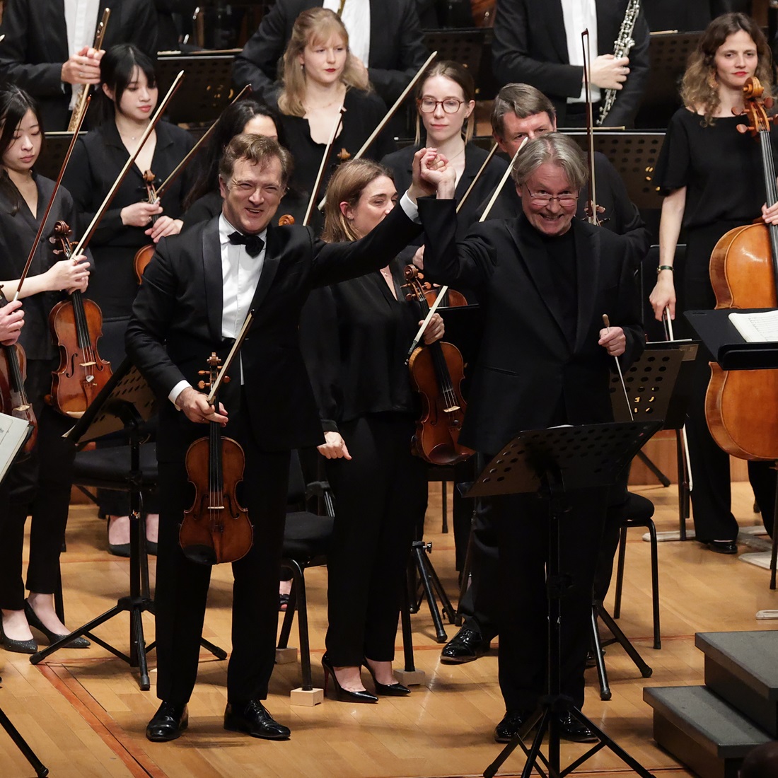 Salonen and Orchestre de Paris Make Shanghai Debut