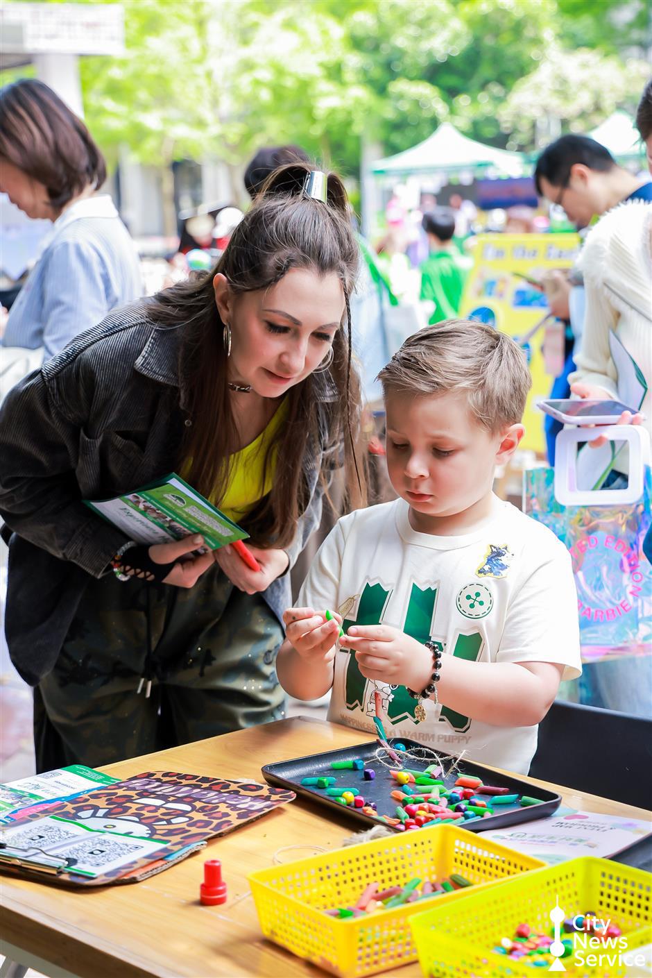 Expats Join in Hongqiao Community Lifestyle Season