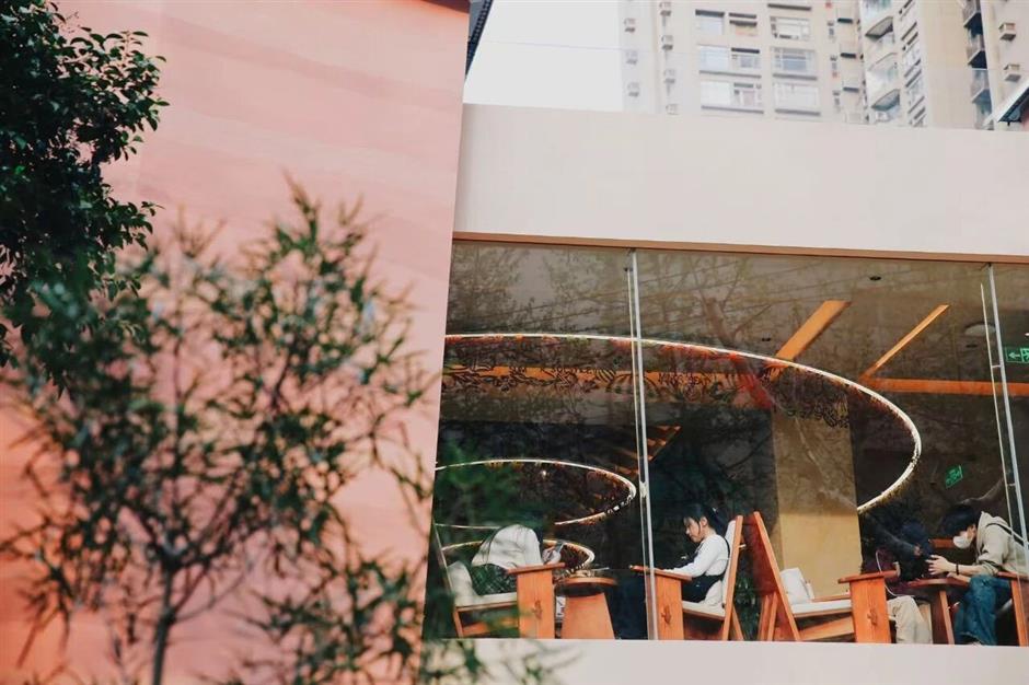 上海500米小马路突然