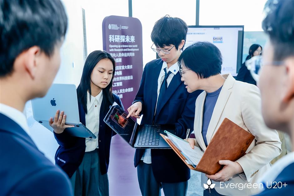 Shanghai Student Takes Top Honor at U20+ Youth Climate Action Summit
