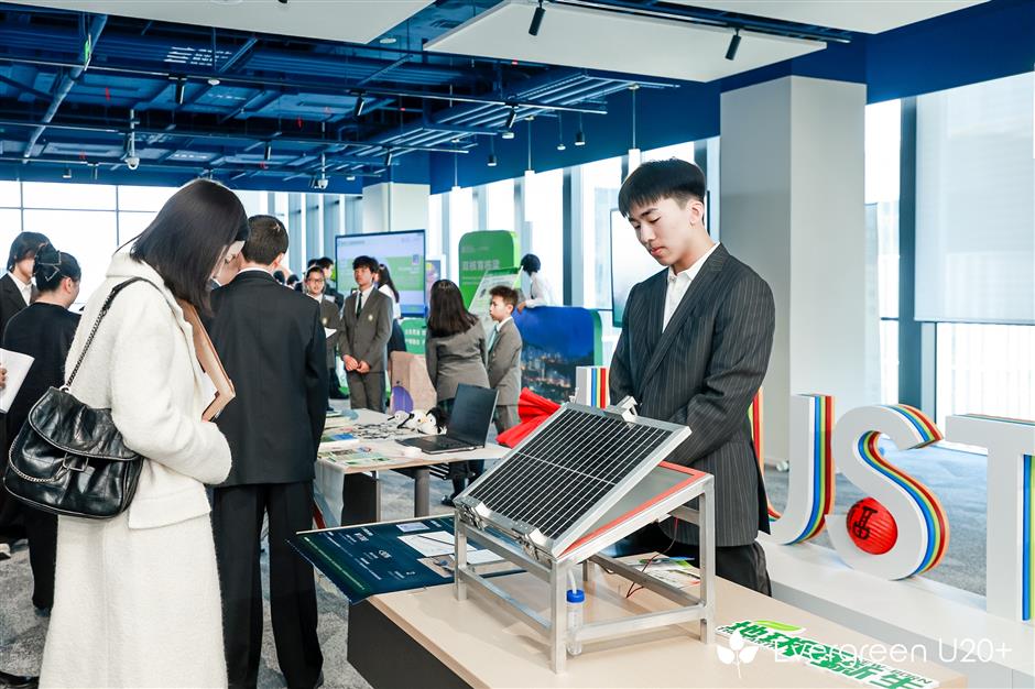 Shanghai Student Takes Top Honor at U20+ Youth Climate Action Summit