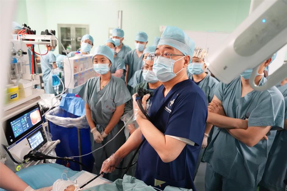 [China Tech] Shanghai Doctors Successfully Treat Critically Ill 34-day-old Infant