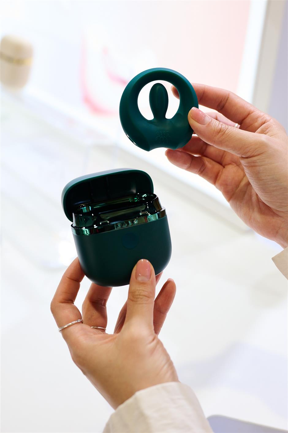 [Inside Look] The API Adult Expo: Shanghai's 'Sexpo' Has a Glow-Up