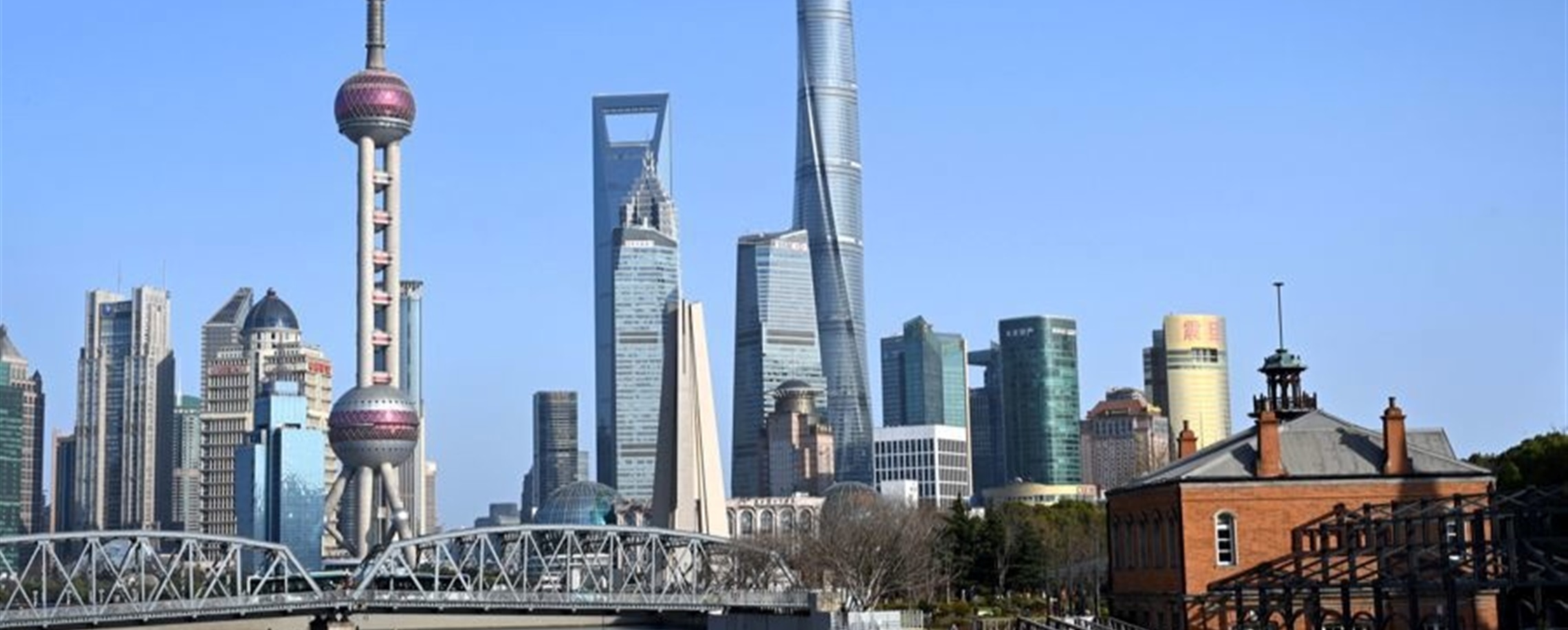 Shanghai GDP Grows 5.9% in Q1, Fastest Pace in 7 Years