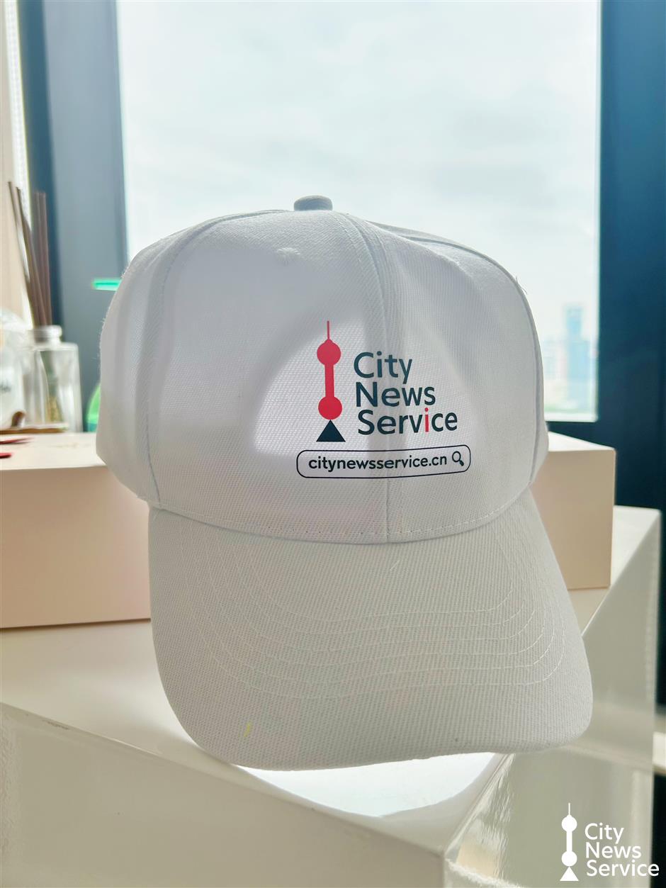 Win a White Baseball Cap & Own the Street Style