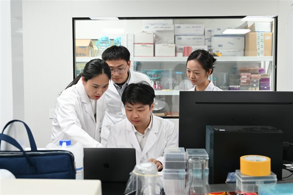 Shanghai Unveils Inhaled Broad-Spectrum Influenza Antibody for Instant Protection