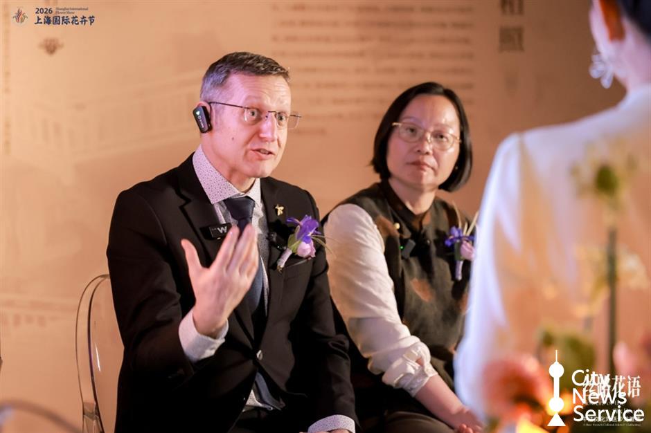 Sino-French Salon Blends Floral Art, Heritage, Urban Exchanges