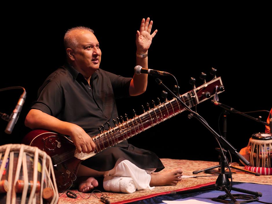 Where the Sitar Gently Sings: Shujaat Khan Brings the Romance of Raga to Shanghai Yet Again