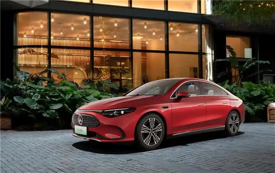 Beijing Auto Show a Backdrop for New Assault by Industry Also-Rans