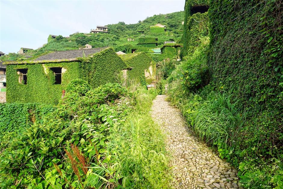 [Weekend Escape] 2hrs From Shanghai, An Abandoned Island Village
