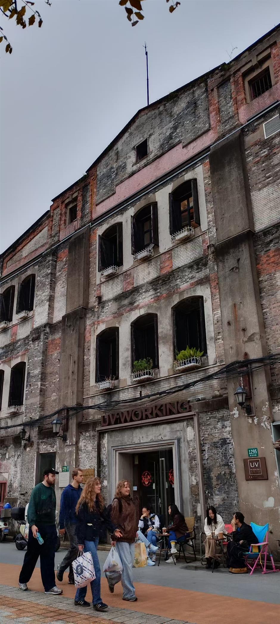 The Warmth of Shanghai: Of Cafes, Creek and Conversations