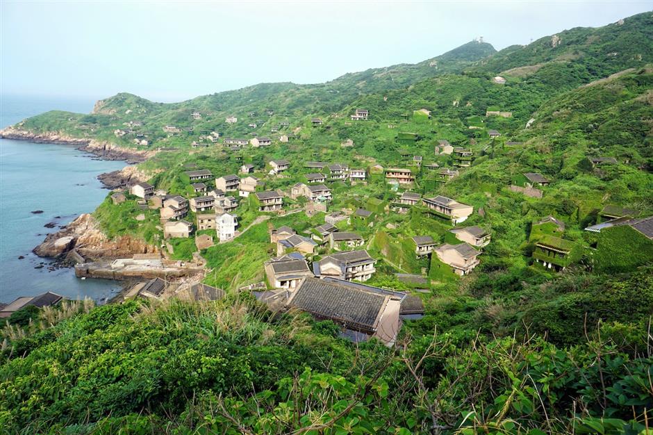 [Weekend Escape] 2hrs From Shanghai, An Abandoned Island Village
