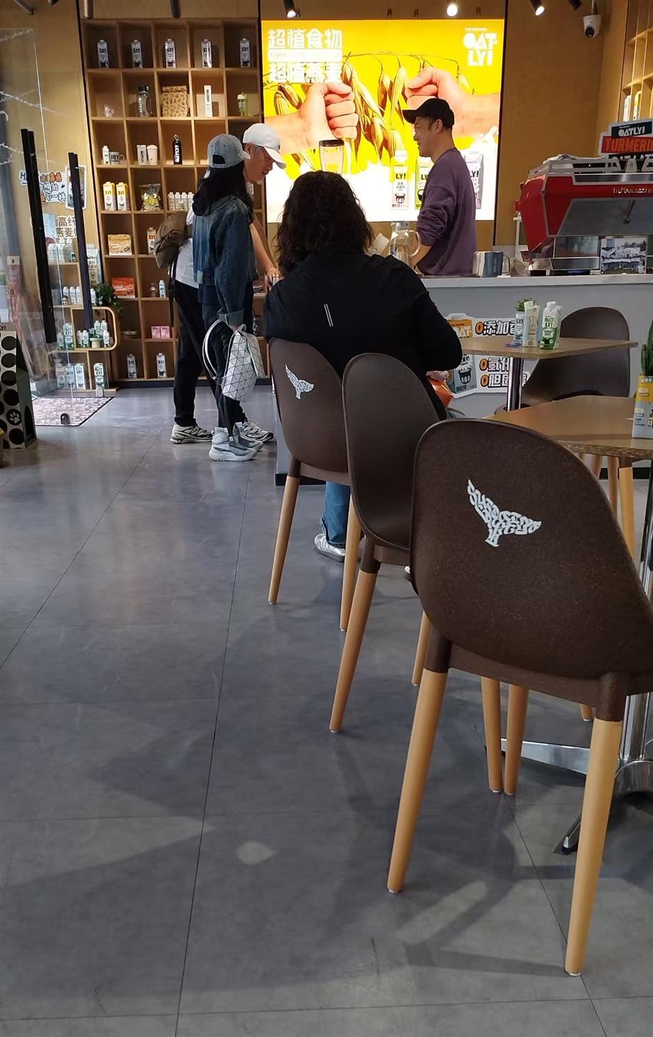 The Warmth of Shanghai: Of Cafes, Creek and Conversations