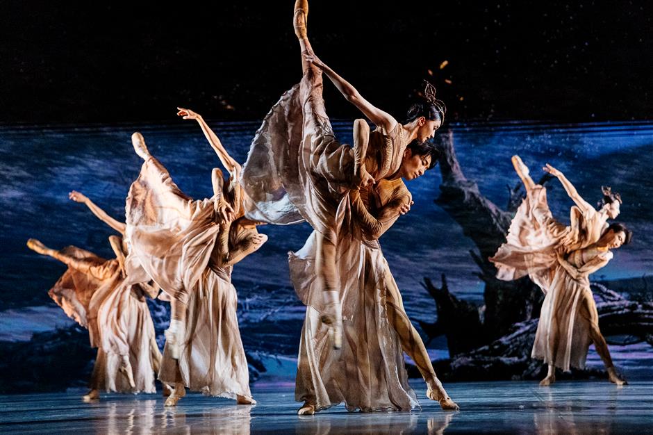 Shanghai Ballet's 'The Heartbeat of Muqam' Makes World Debut