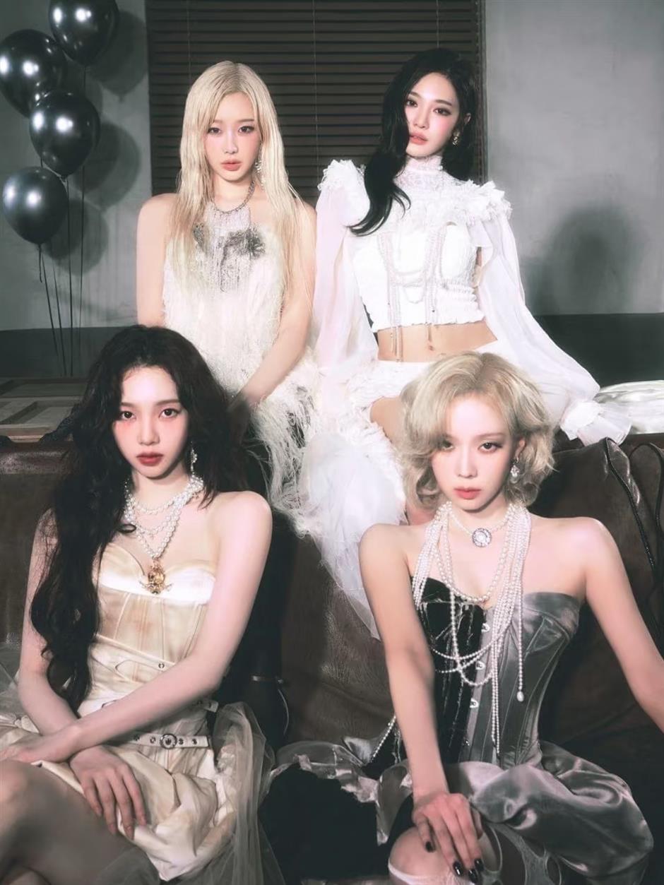 [First in SH] Neo Young 6, K-Pop Debuts, and the Mall Wars