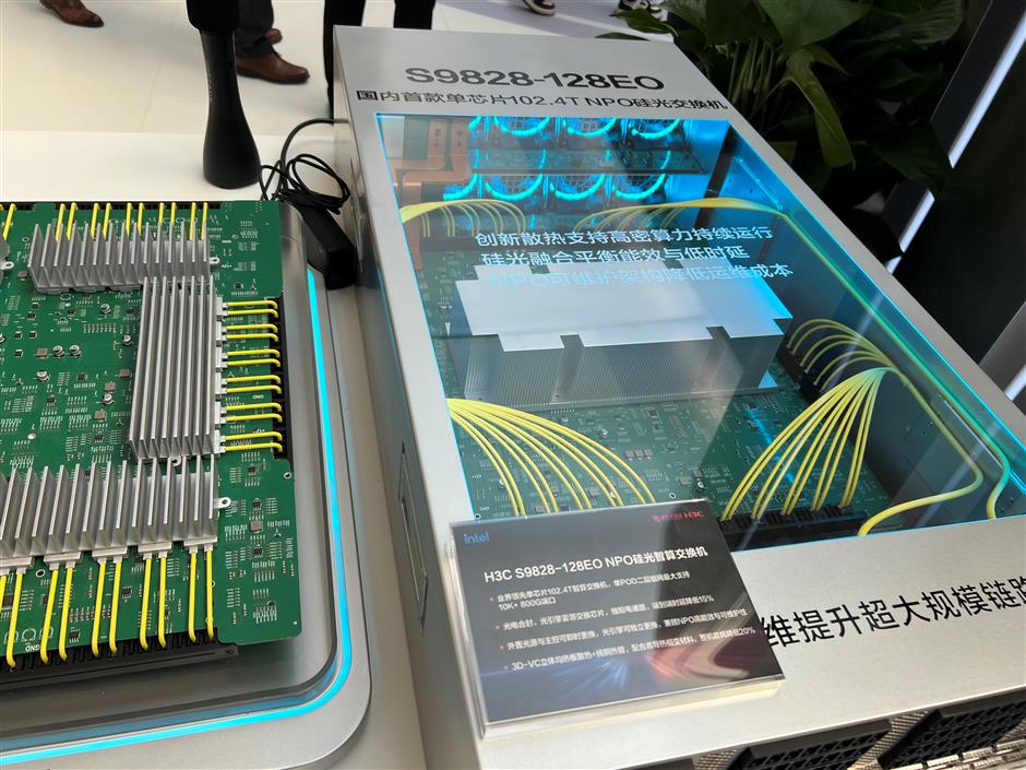 CPUs and GPUs: The Shifting Focus of Technology in the AI Era