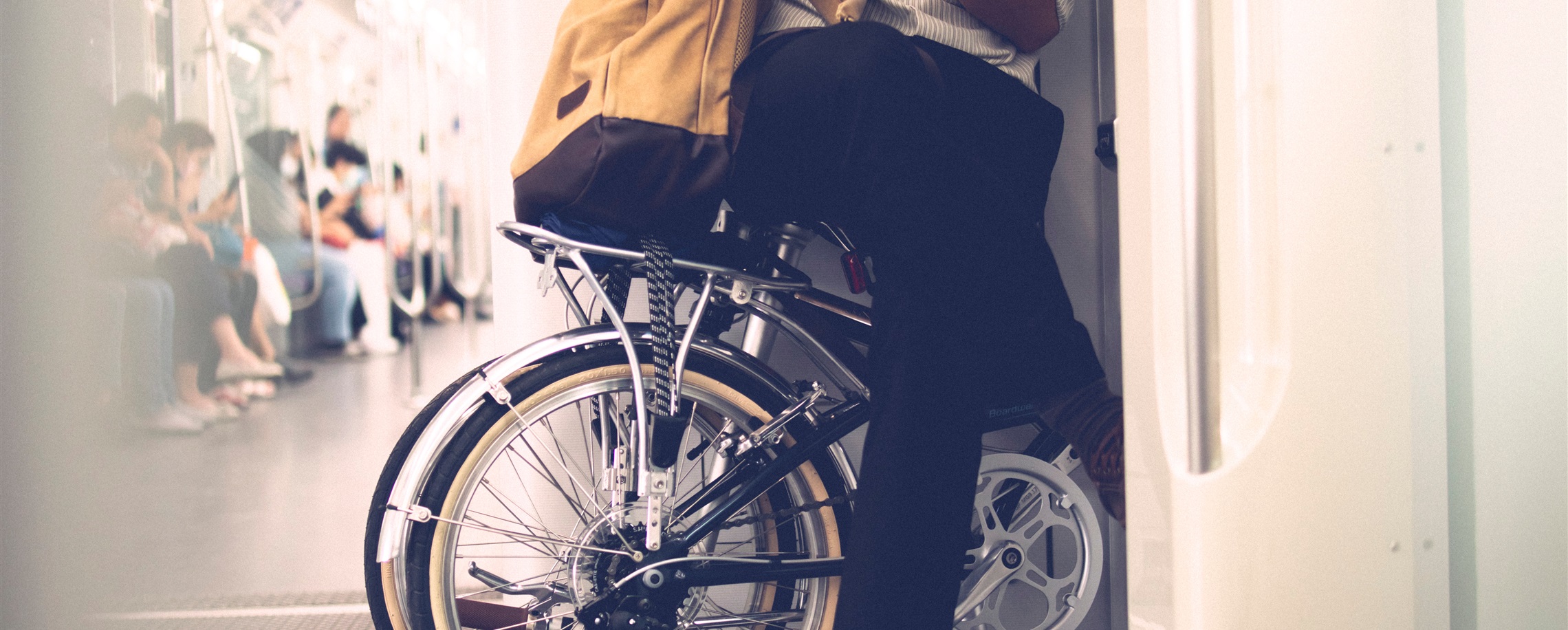 Shanghai Metro: No Regular Bikes Allowed for Now