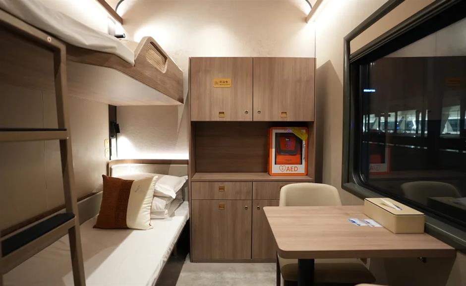 Luxury on Rails: Explore Xinjiang With Comfort-Class Tourist Train