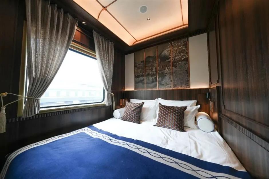 Luxury on Rails: Explore Xinjiang With Comfort-Class Tourist Train