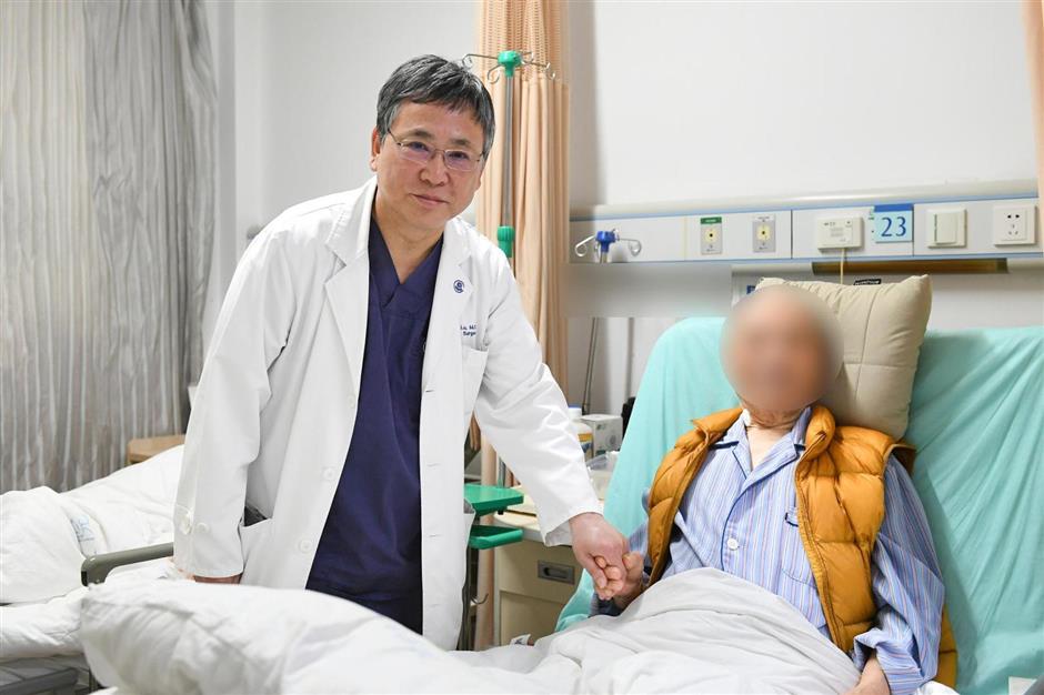 [China Tech] Local Hospital Gives Hope to Elderly Liver Cancer Patients