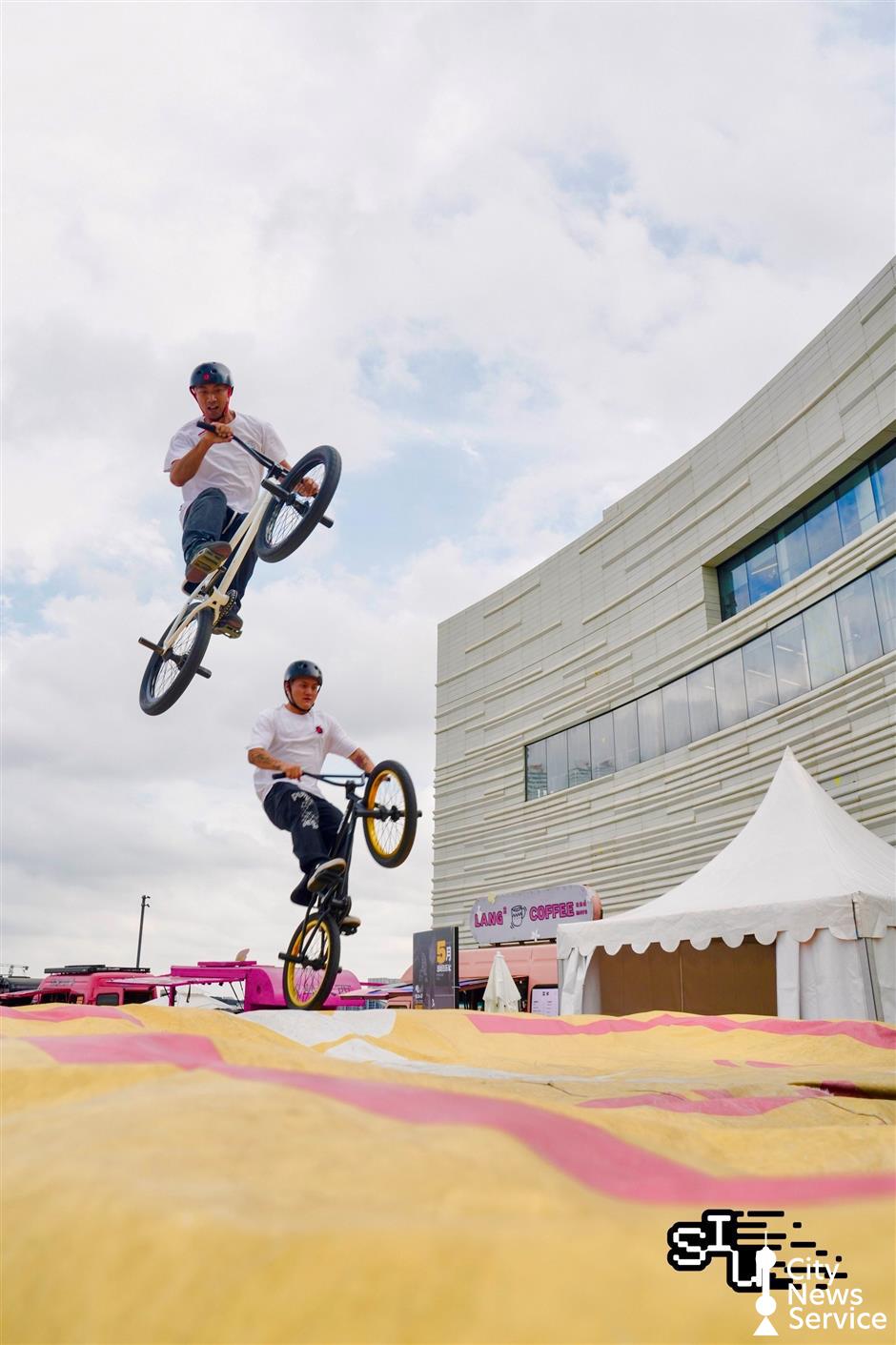 West Bund Carnival: An Urban Escape With Outdoor Recreation Vibes