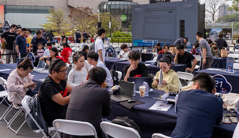 The 'Intelligent Employee' Has Arrived. Are Companies Ready?