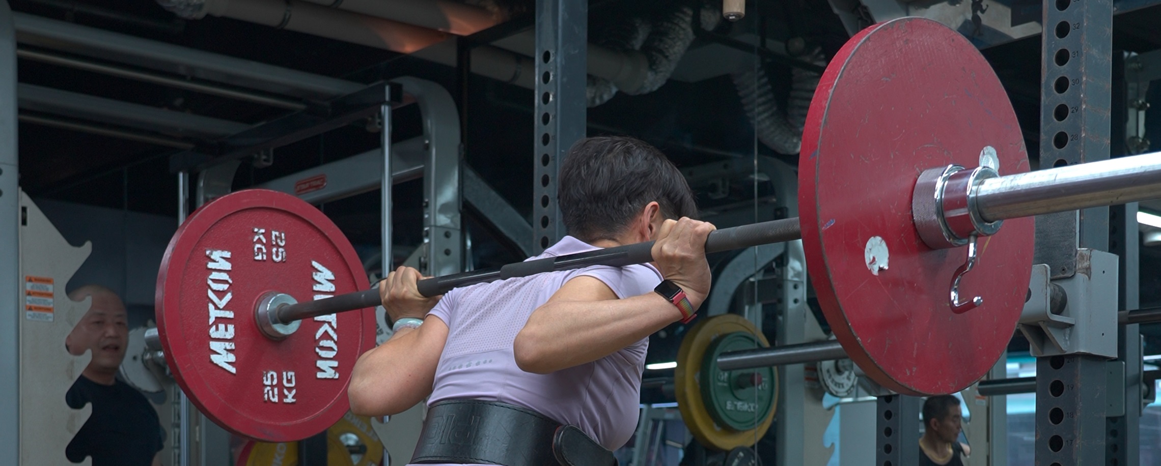 'China's Strongest Grandma': 63-Year-Old Shanghai Retiree Finds New Life Through Powerlifting