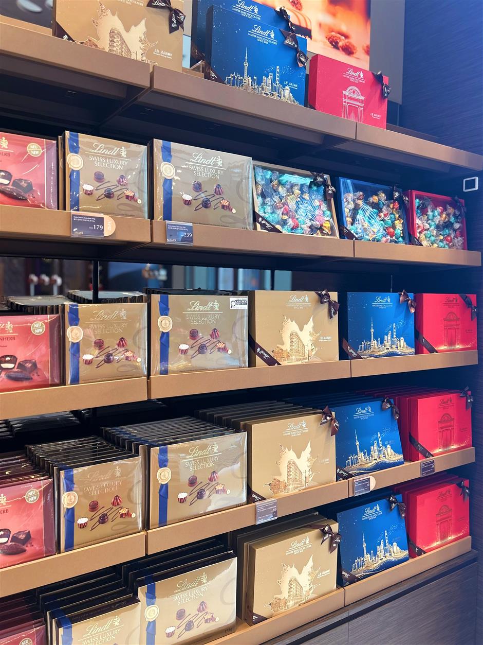 [First in SH] Unitree Robotics, Lindt & Rains in Shanghai w/New Flagships