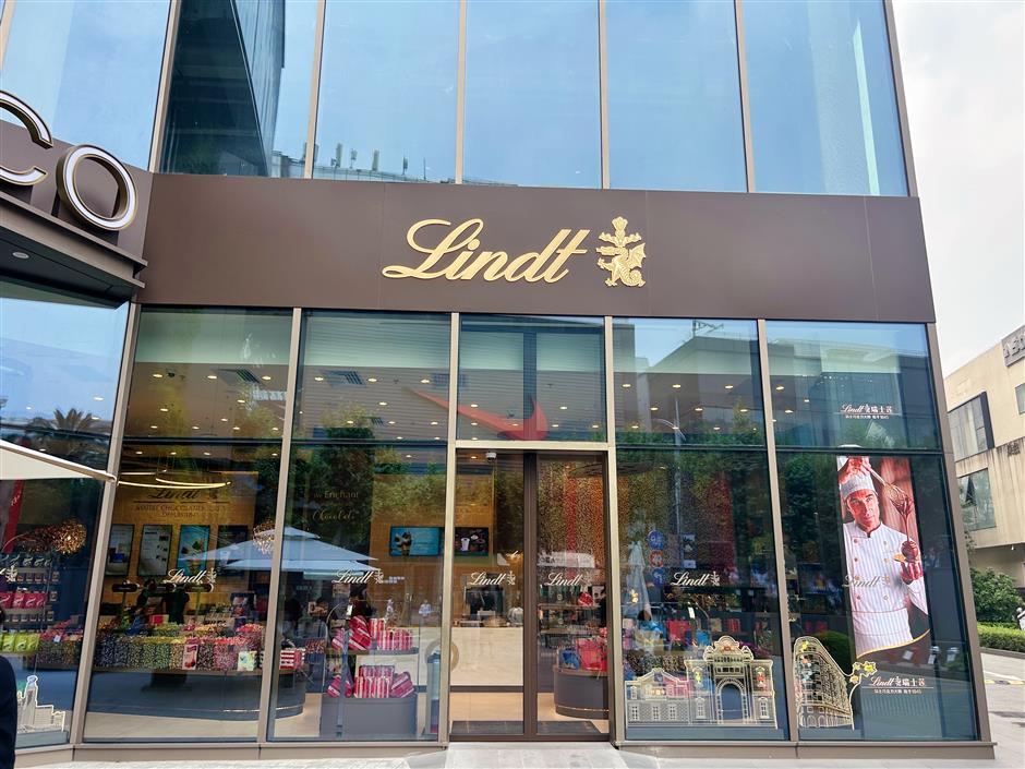 [First in SH] Unitree Robotics, Lindt & Rains in Shanghai w/New Flagships