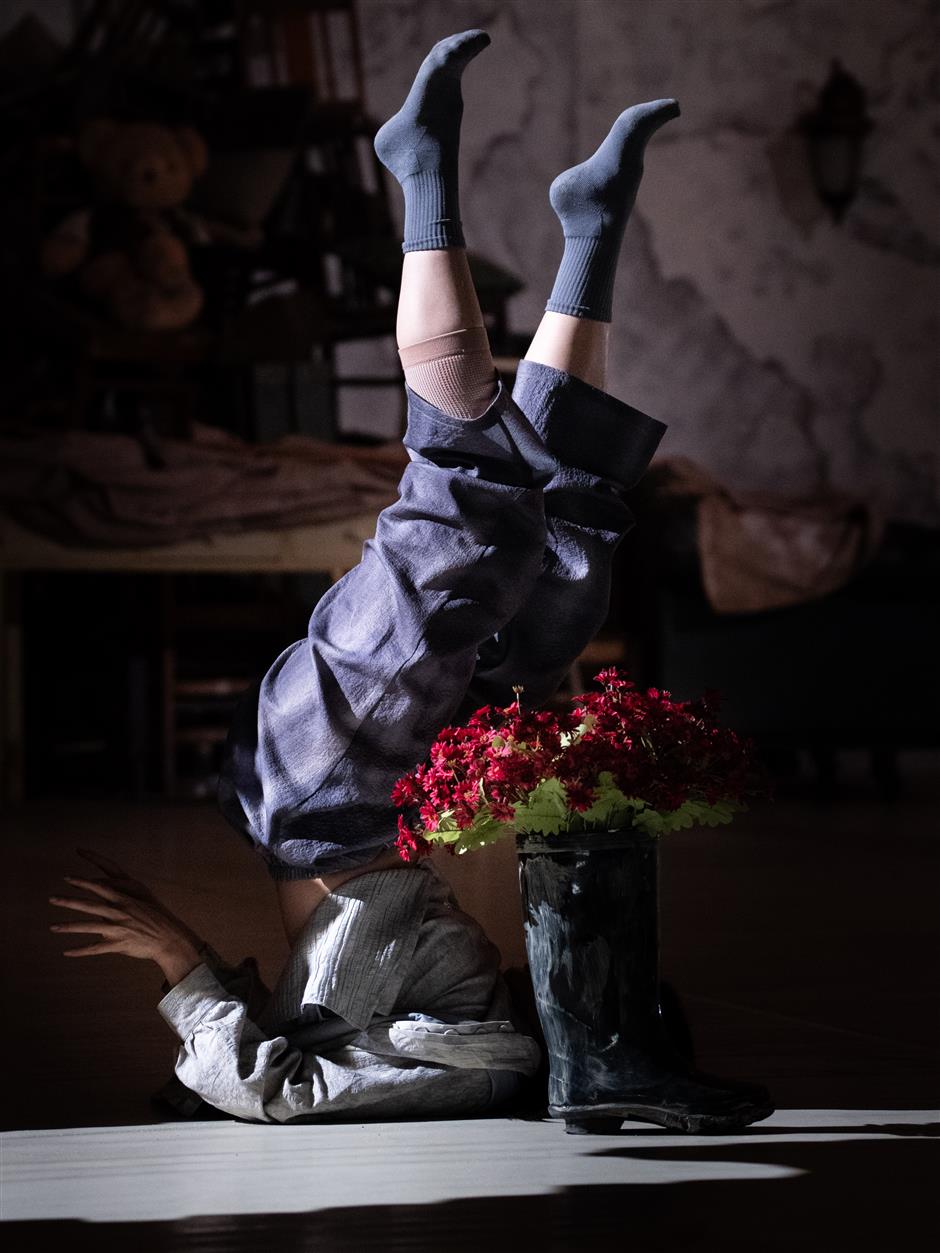 Original Dance 'Home' Explores Fragility and Resilience 