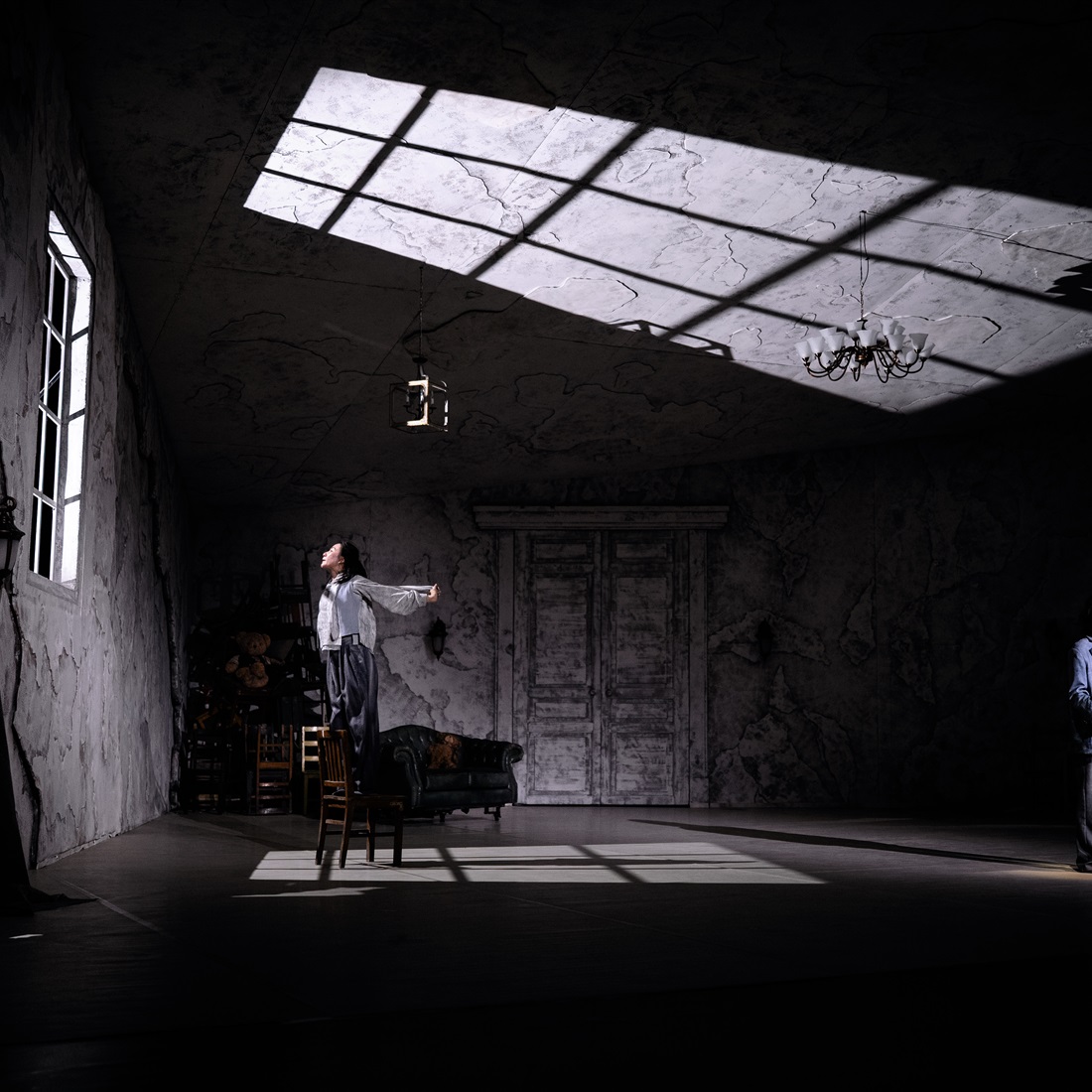 Original Dance 'Home' Explores Fragility and Resilience