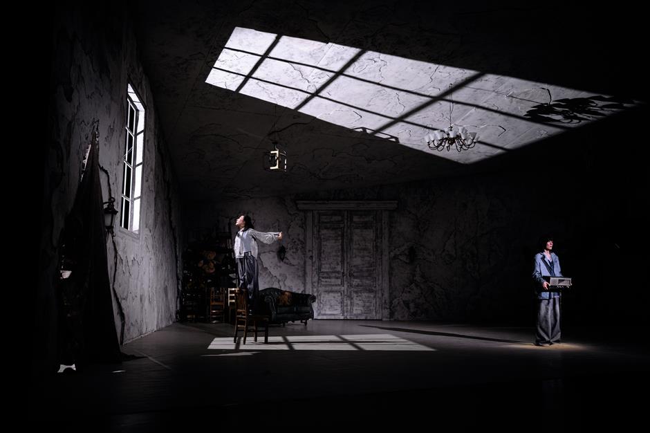 Original Dance 'Home' Explores Fragility and Resilience 