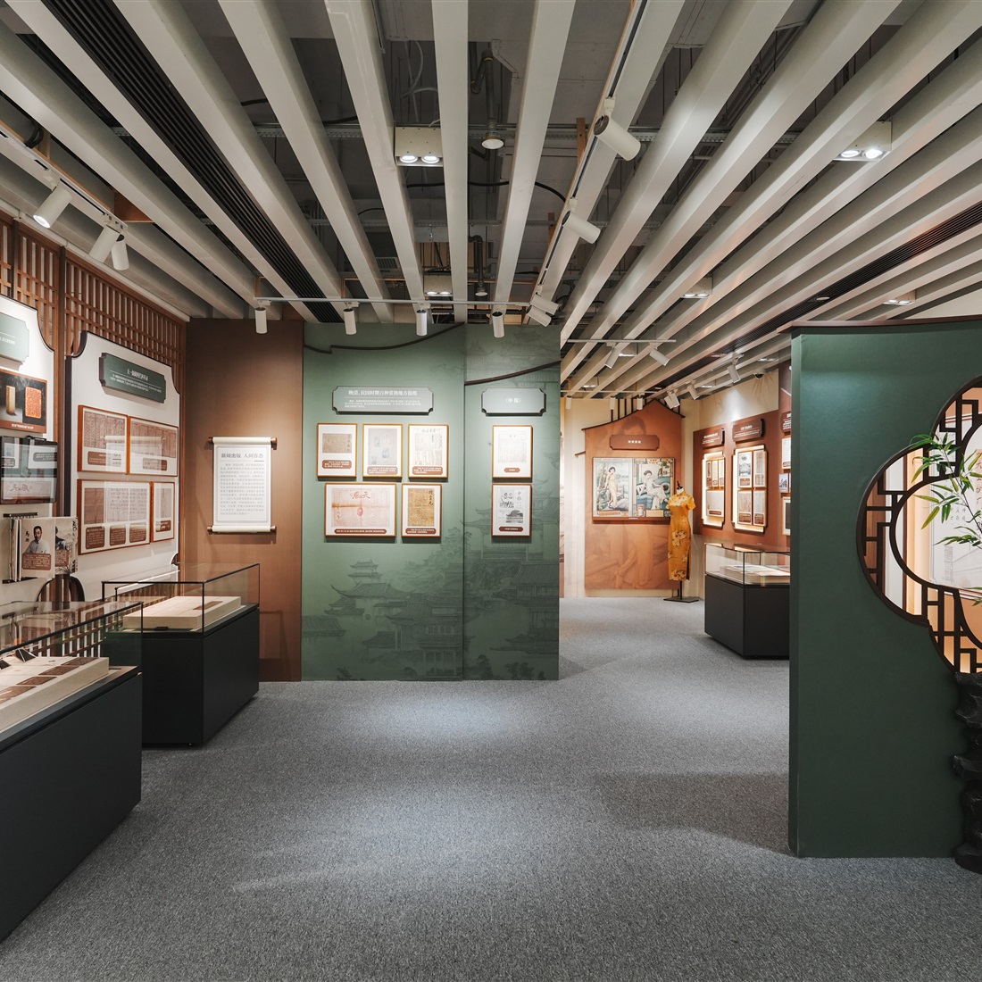 Treasures of Jiangnan on Display in Shanghai