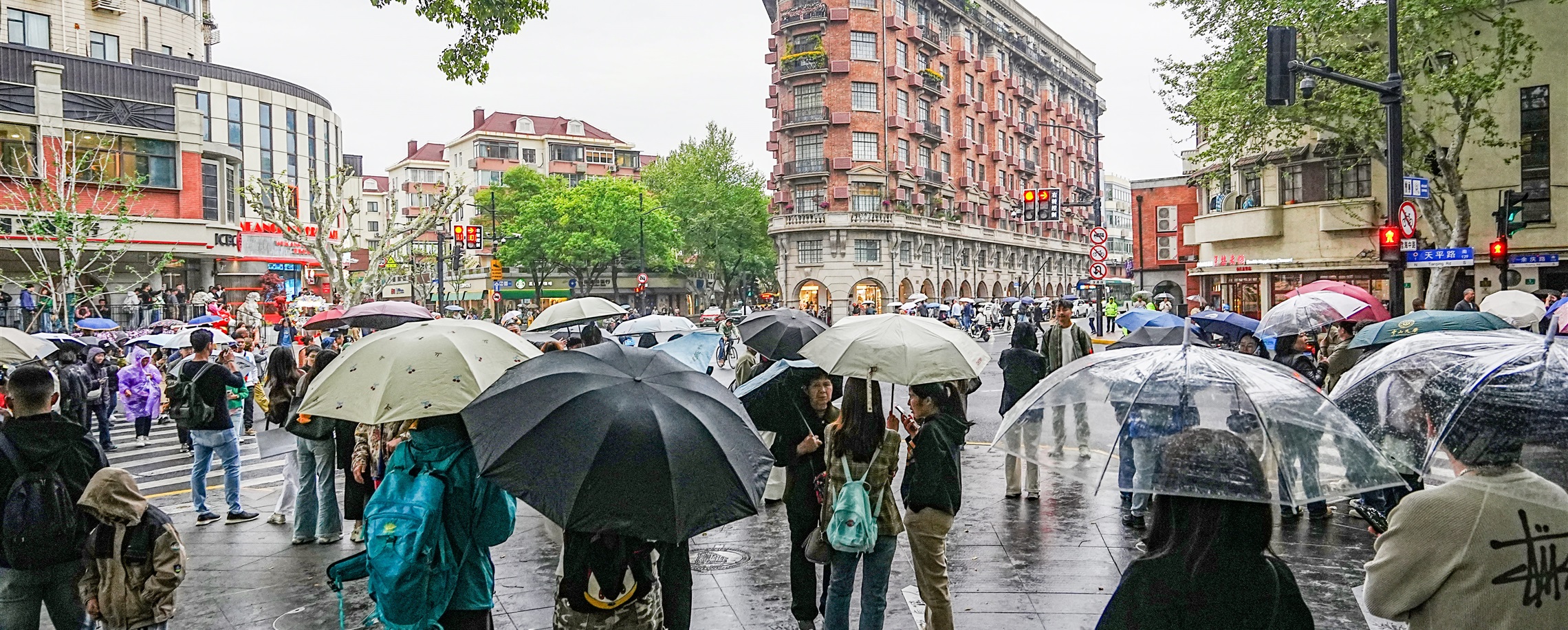 Shanghai Enters Flood Season With Stronger Rainfall and More Heat Ahead