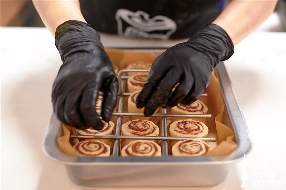 [BIG News] Cinnabon Opens in Shanghai... Jamba Juice On The Way!