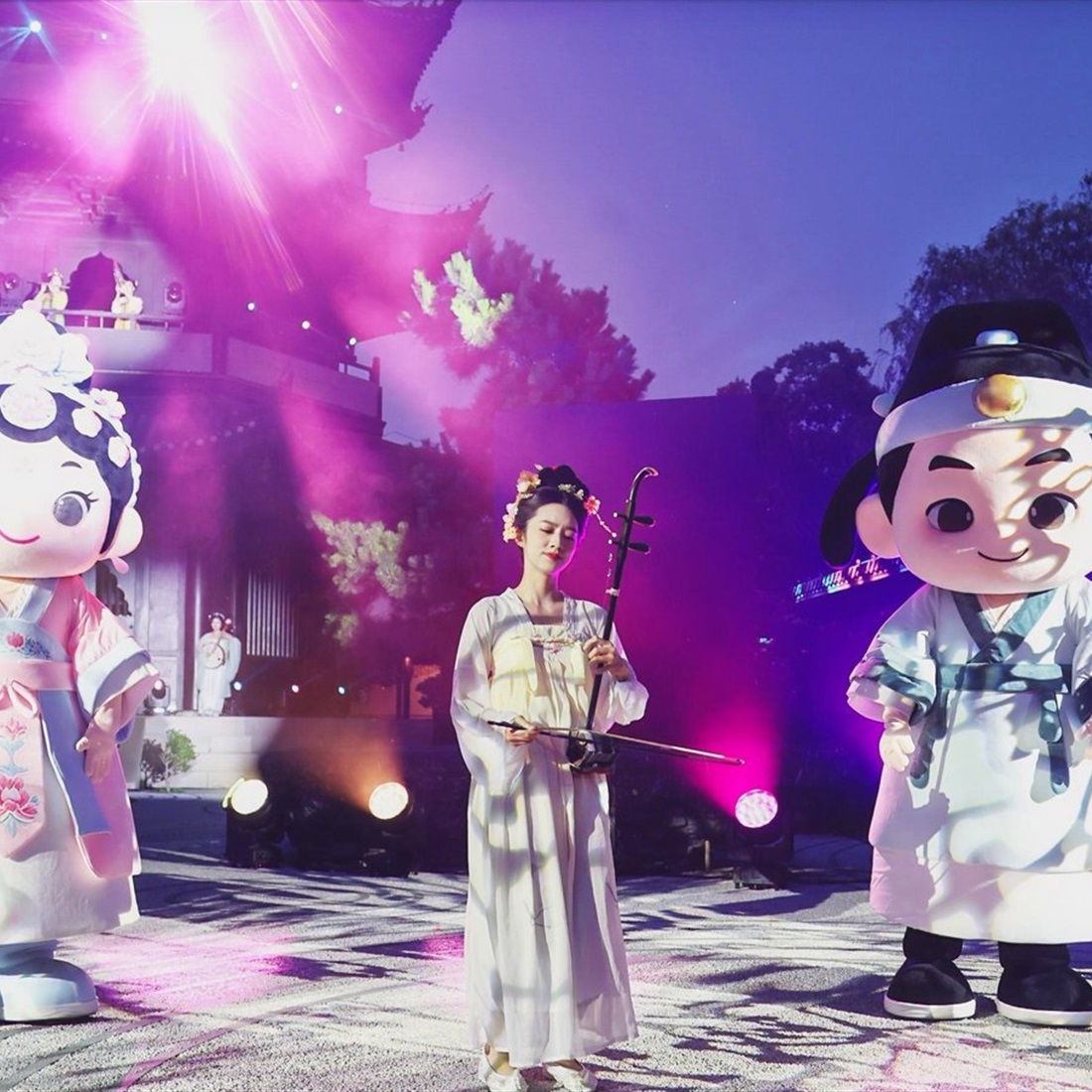 Ancient Town Becomes Open-Air Theater in Art-Digital Cultural Combo