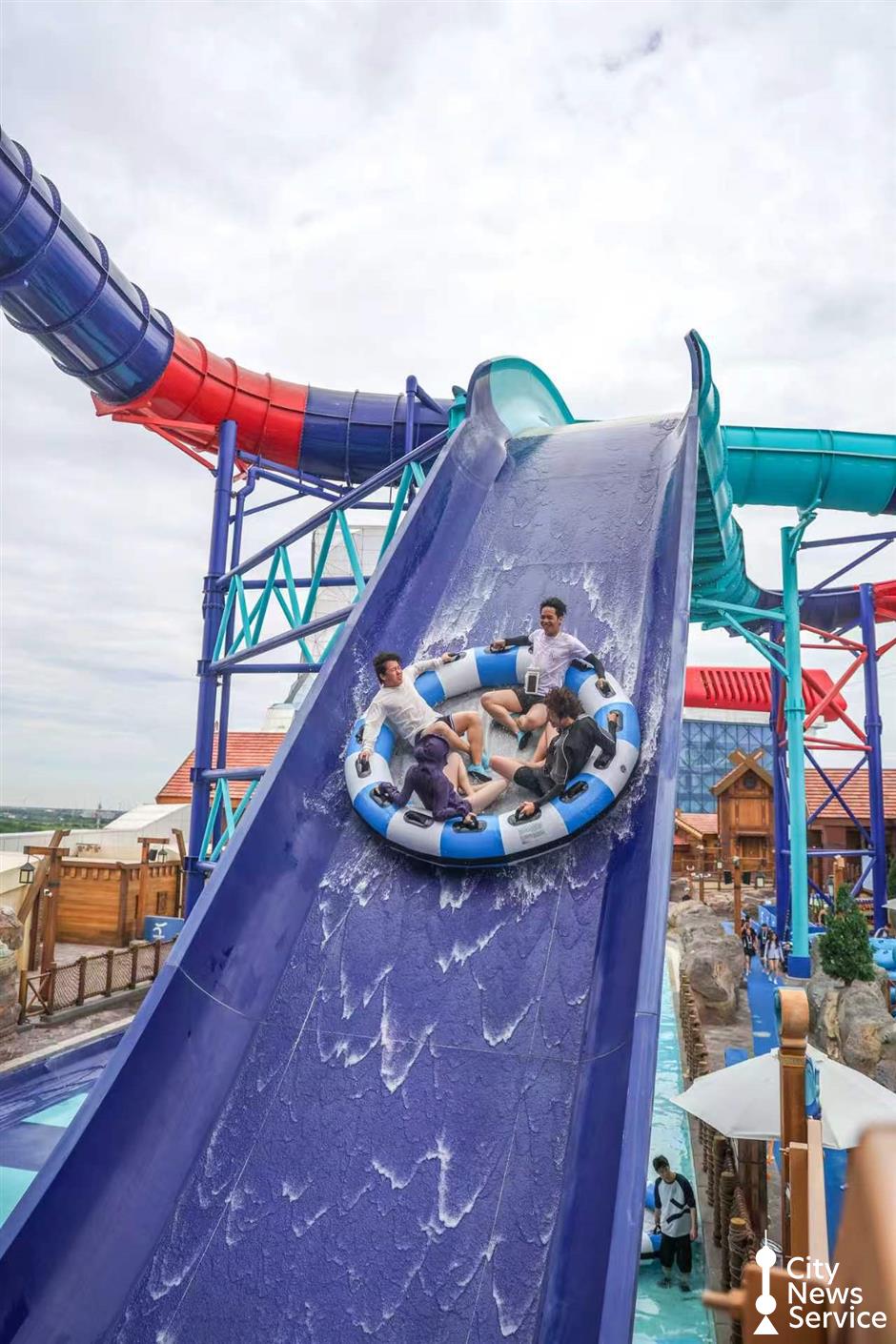 Calabash Brothers Make a Splash as Ski Resort Water Park's Summer Season Starts