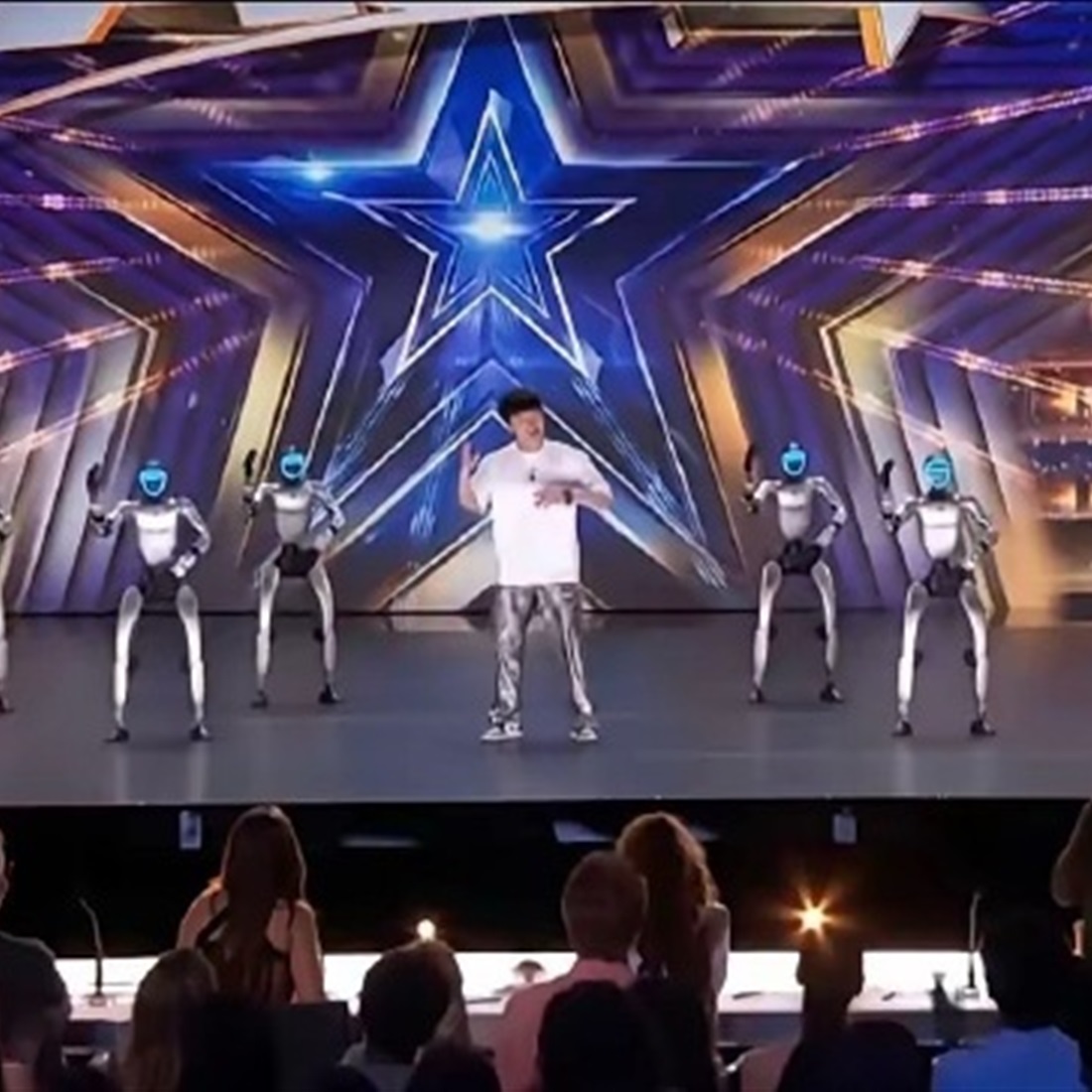 Chinese Dancer and Robot Squad Leave 'AGT' Judges Speechless with Backflipping Routine