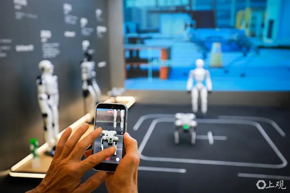 [First in SH] Unitree Robotics, Lindt & Rains in Shanghai w/New Flagships