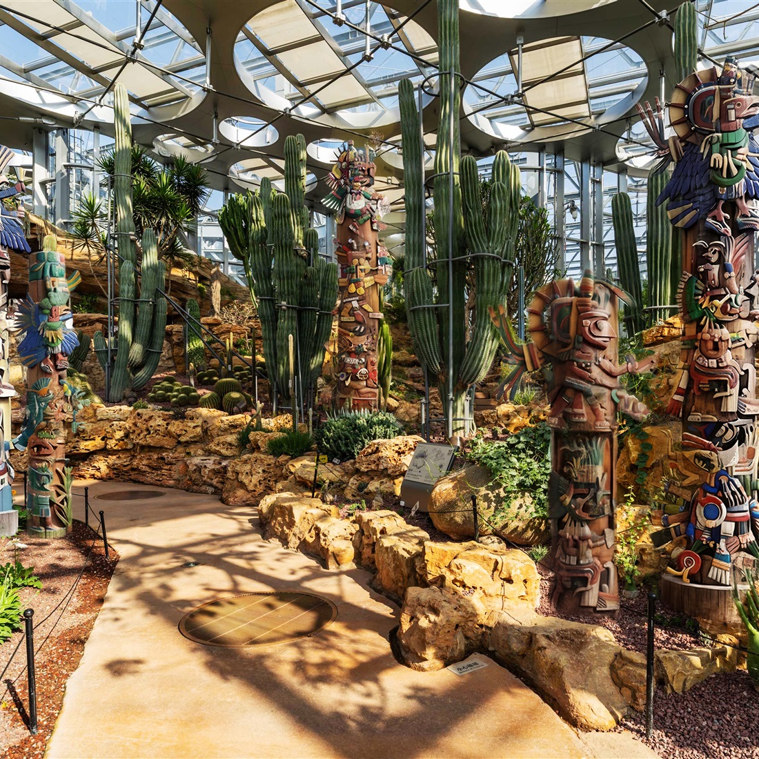 Plants of the Americas Show: Ancient Civilizations and Botanical Displays